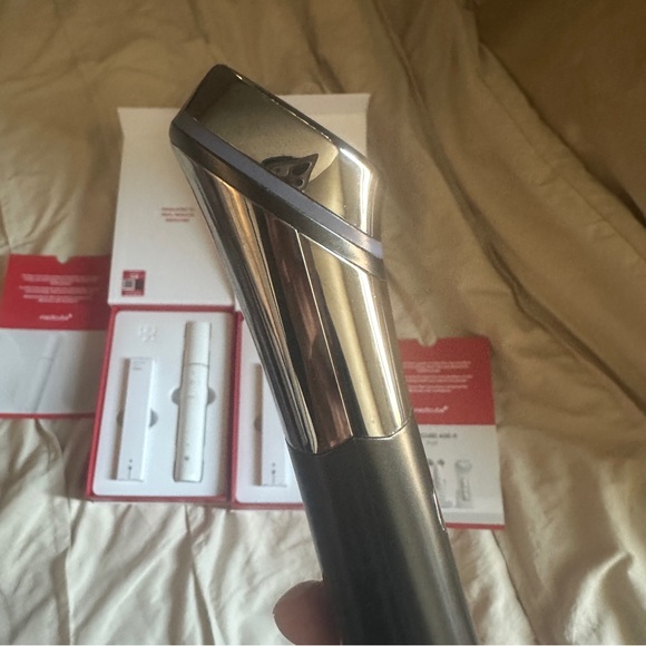 Medicube Age R Booster - Picture 3 of 5